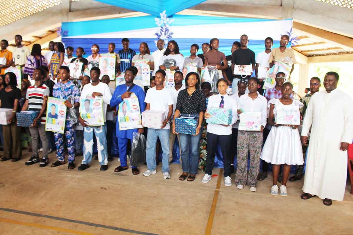 Cotonou récompense ses meilleurs apprenants